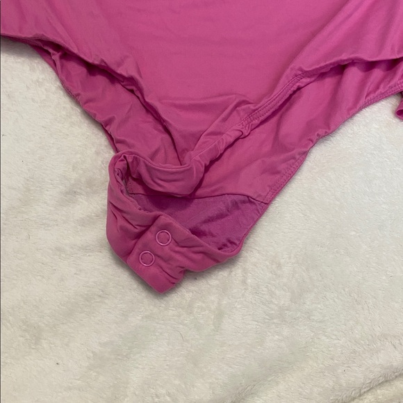 VS Pink Long Sleeve Women's Thong Bodysuit XLarge NWOT - Picture 5 of 6